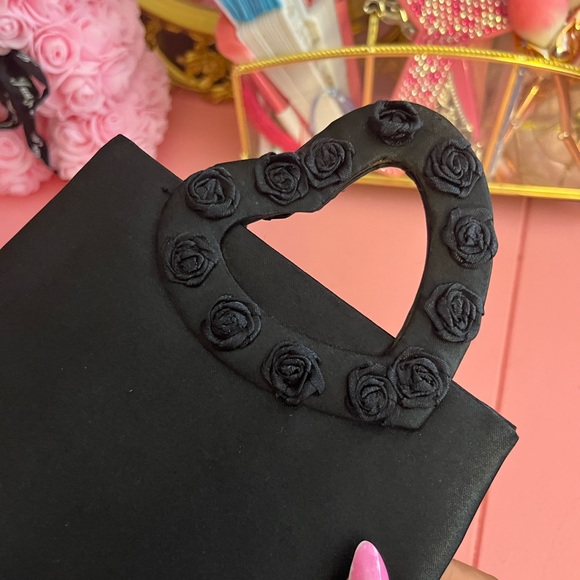 Vintage Heart Mini Bag - Picture 3 of 5